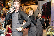 Bravo Singing Waiters